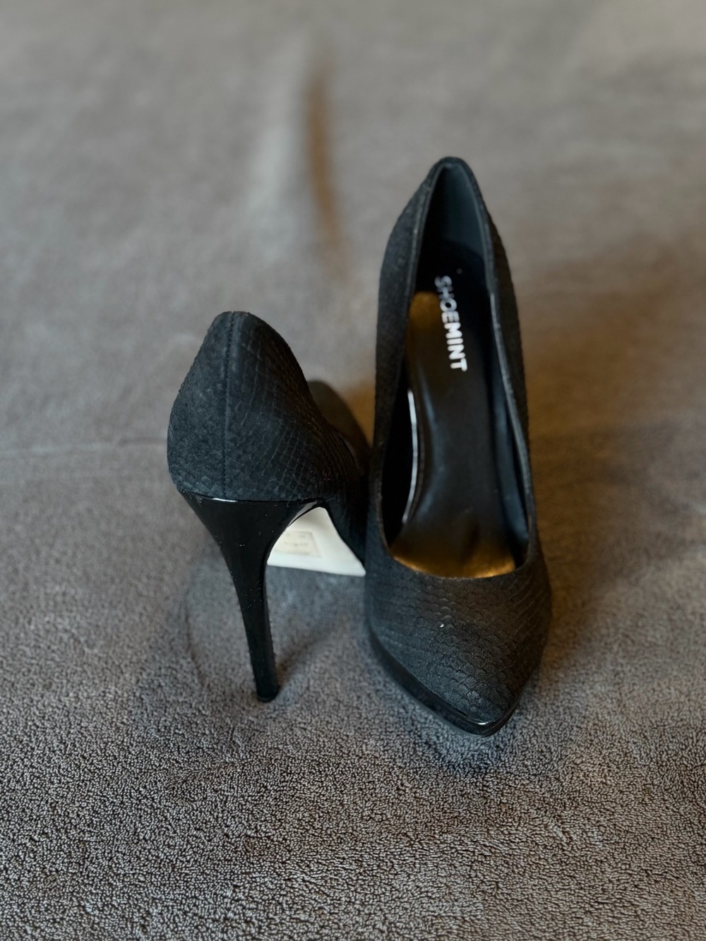 Black Textured Pointed-Toe Stiletto Heels